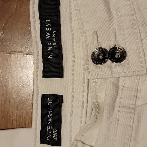 Nine West Capris - Picture 4 of 6